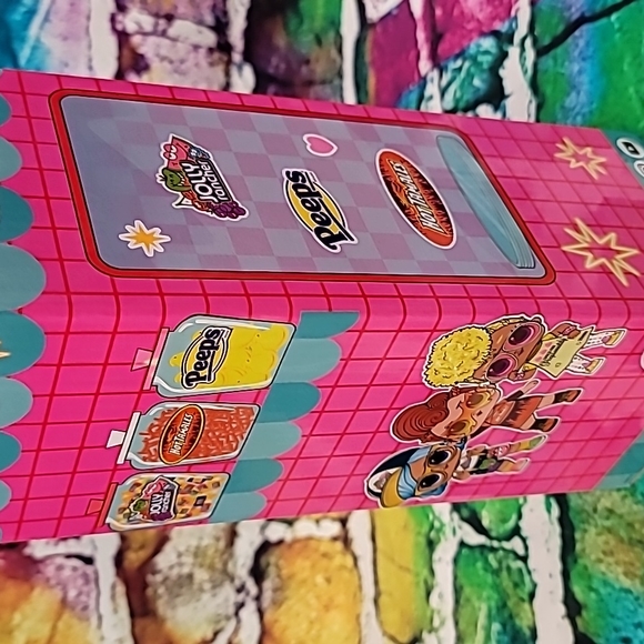 LOL Surprise Loves Mini Sweets Dolls with 8 Surprises, Candy Themed Dolls 3pack - Picture 2 of 2